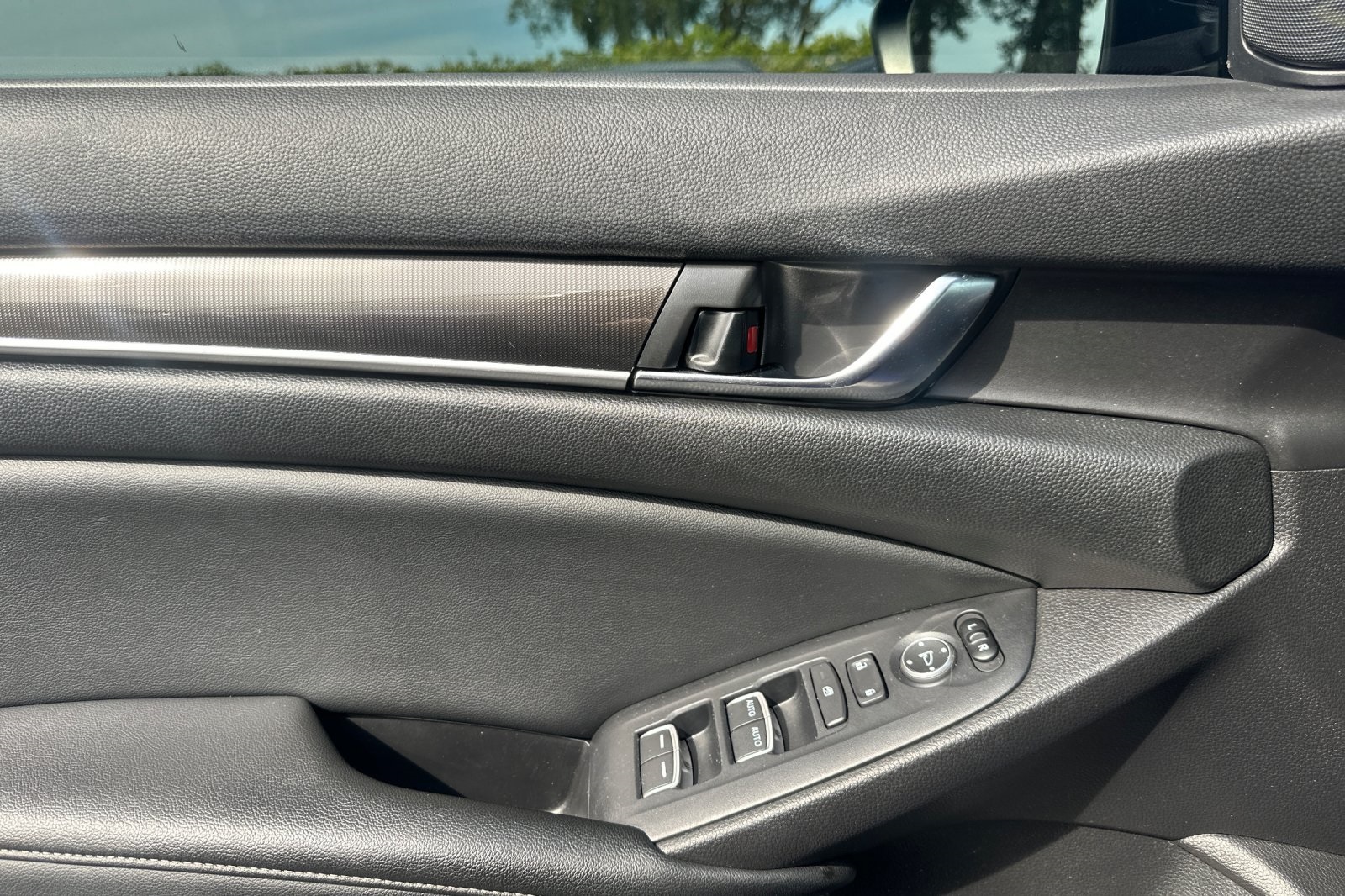2021 Honda Accord 1.5T Sport photo 11