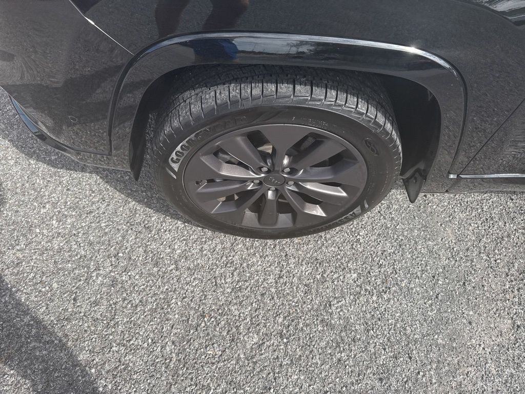 2020 Jeep Cherokee Limited photo 4