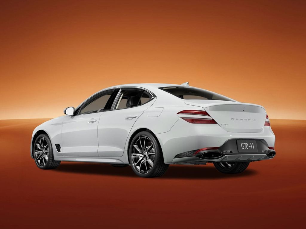 2025 Genesis G70 2.5T photo 4