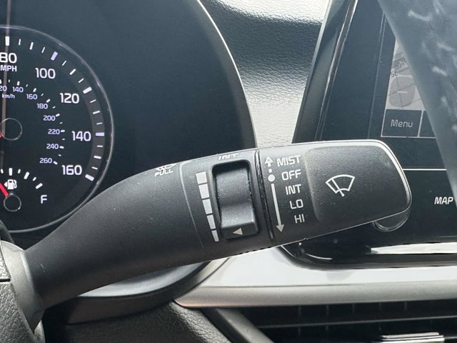 2024 Kia Forte GT-Line photo 19