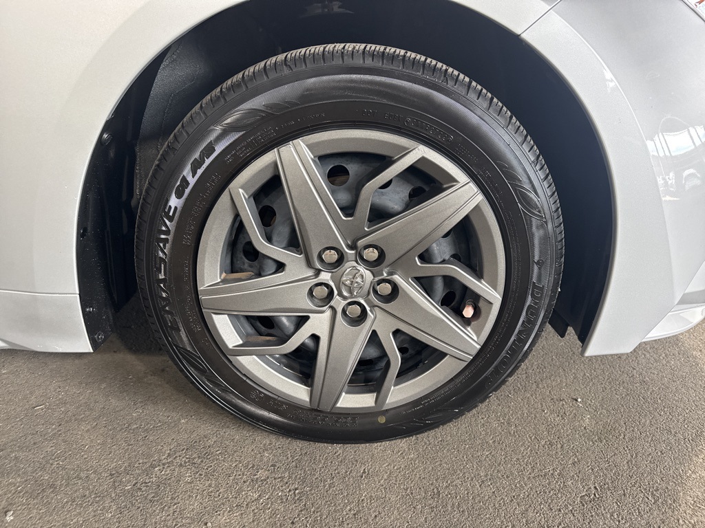 2022 Toyota Corolla L photo 7