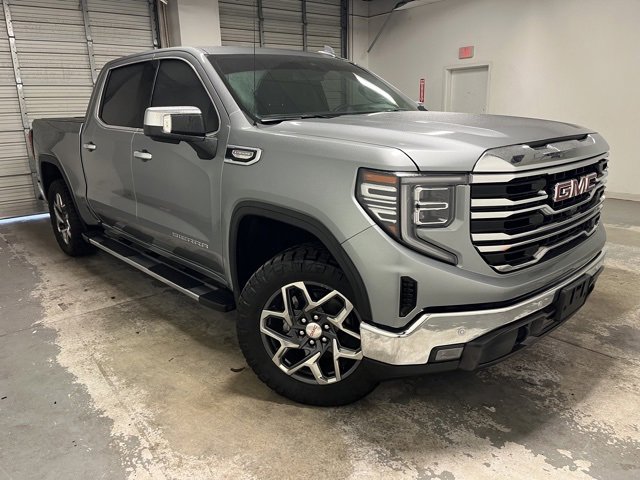 2024 GMC Sierra 1500 SLT's photo