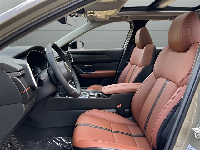 2025 Mazda CX-50 Meridian Edition photo 9