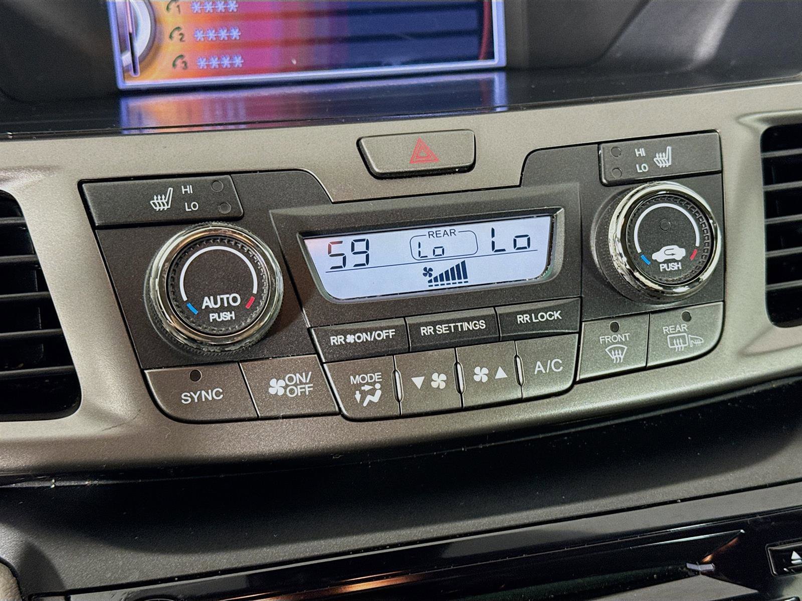 2016 Honda Odyssey EX-L photo 17