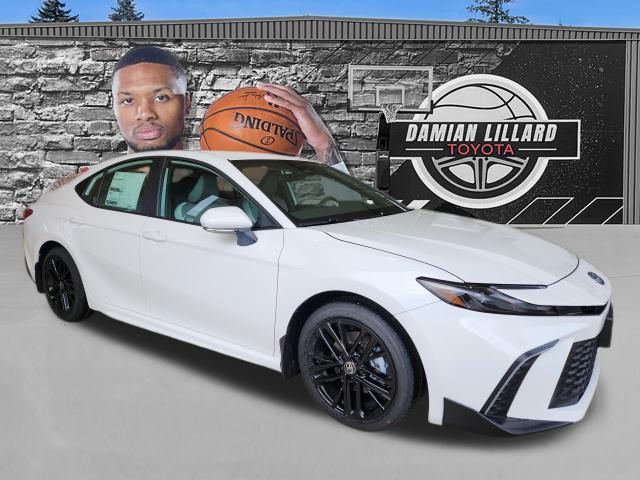 2026 Toyota Camry SE's photo