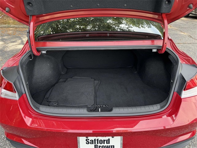 2023 Hyundai Elantra SEL photo 27