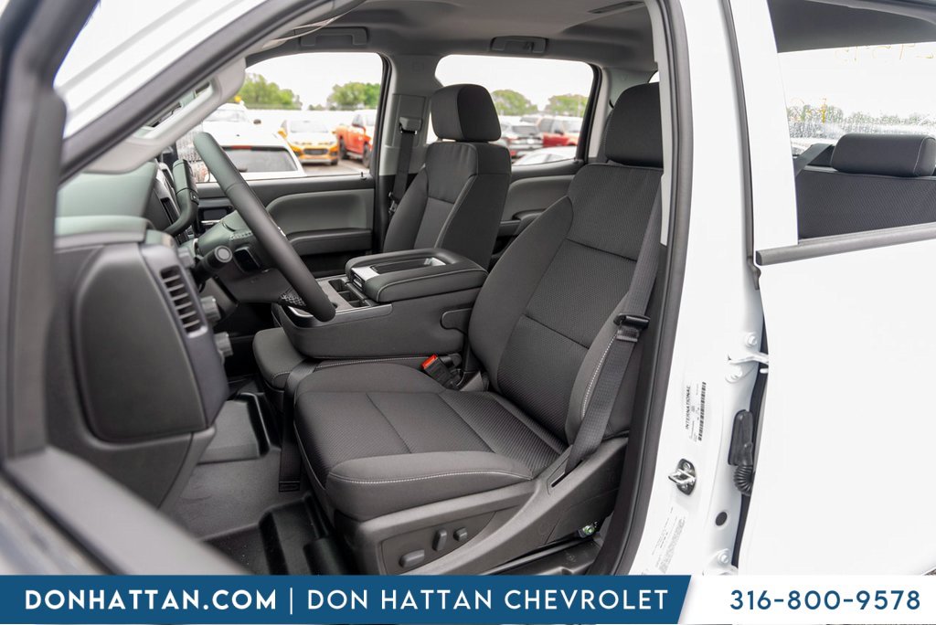2024 Chevrolet Silverado 4500HD Work Truck photo 6