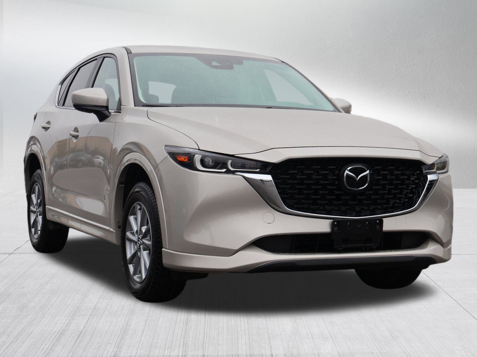 2025 Mazda CX-5 S Select Package's photo
