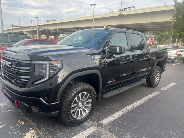 2023 GMC Sierra 1500 AT4's photo