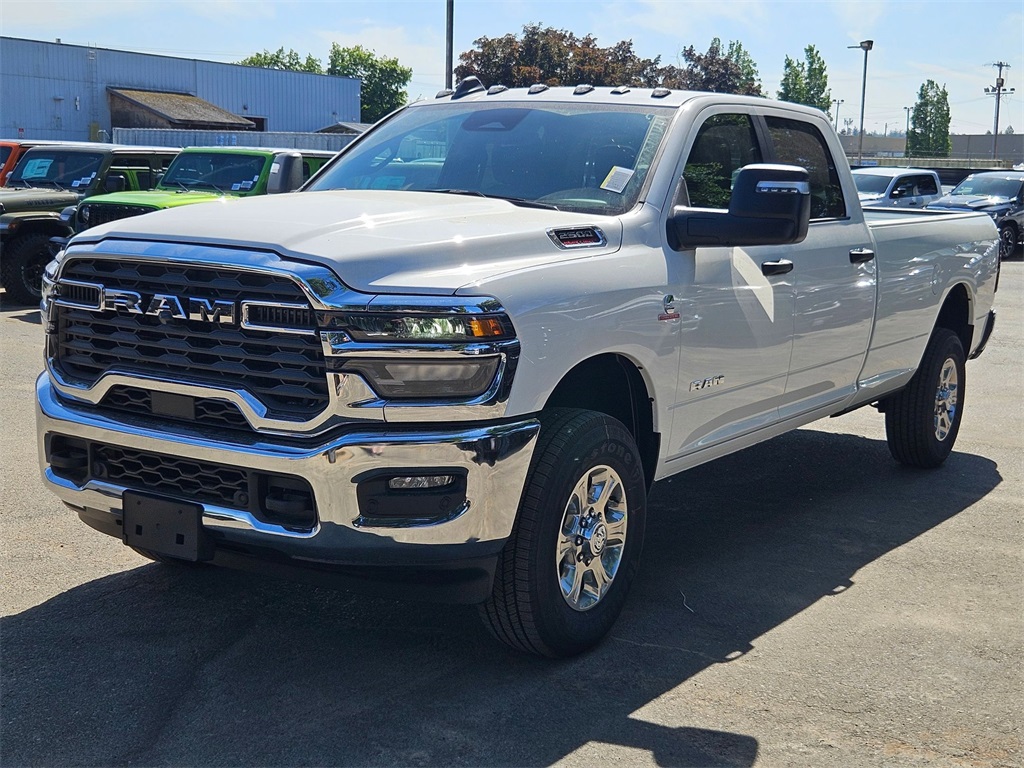 2025 Ram 2500 Big Horn photo 3