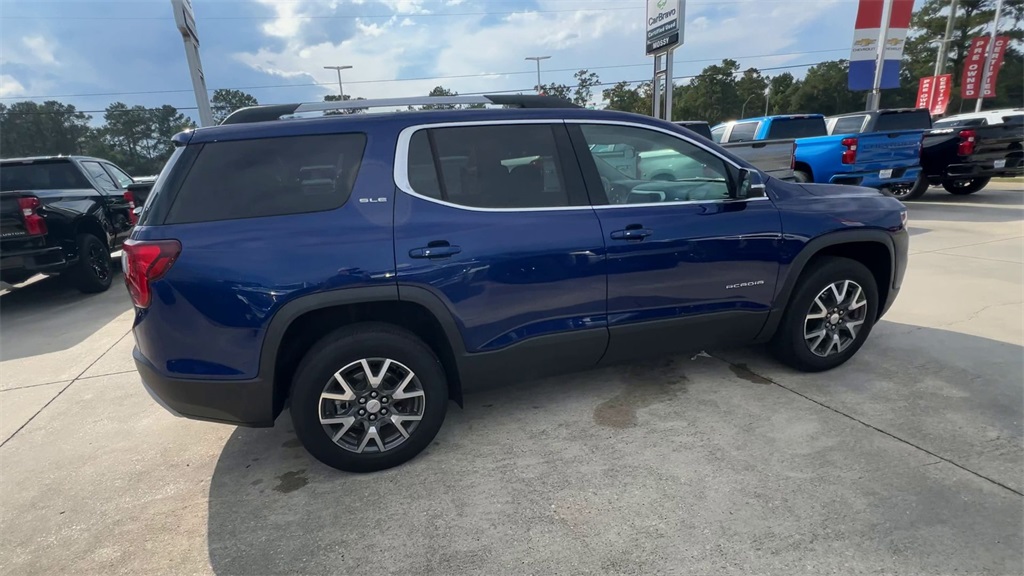2023 Gmc Acadia SL photo 9