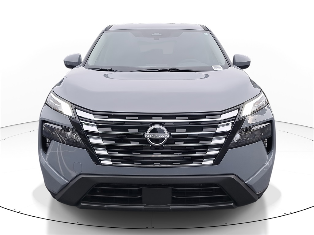 2026 Nissan Rogue SV photo 2