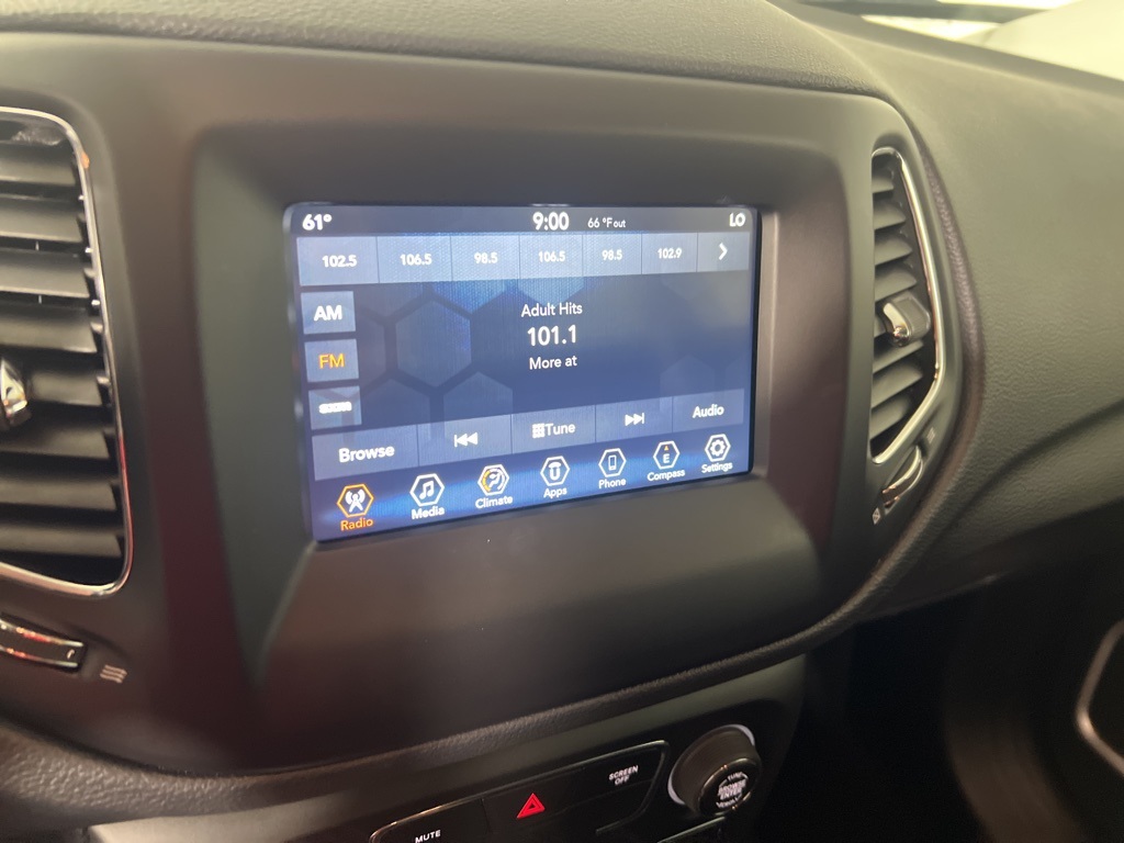 2019 Jeep Compass Latitude photo 20