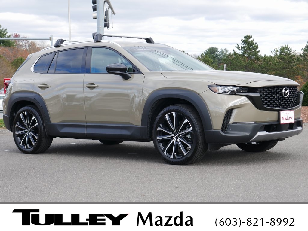 2025 Mazda CX-50 Premium's photo