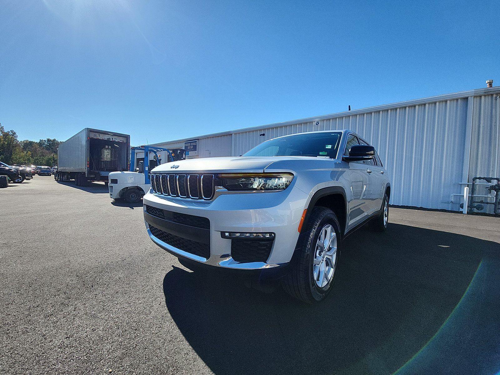 2023 Jeep Grand Cherokee L Limited's photo