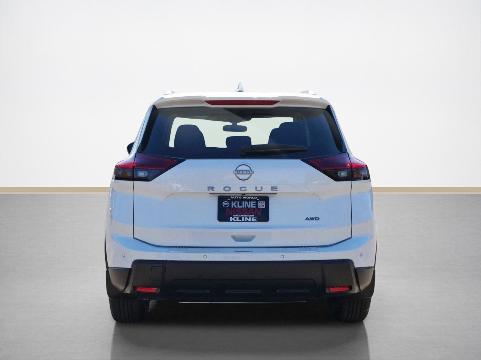 2026 Nissan Rogue SV photo 2
