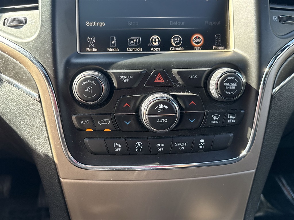 2016 Jeep Grand Cherokee Limited photo 18