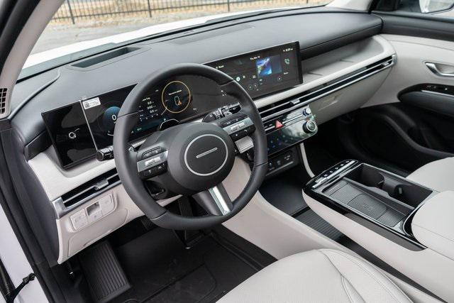 2025 Hyundai Tucson Limited photo 4