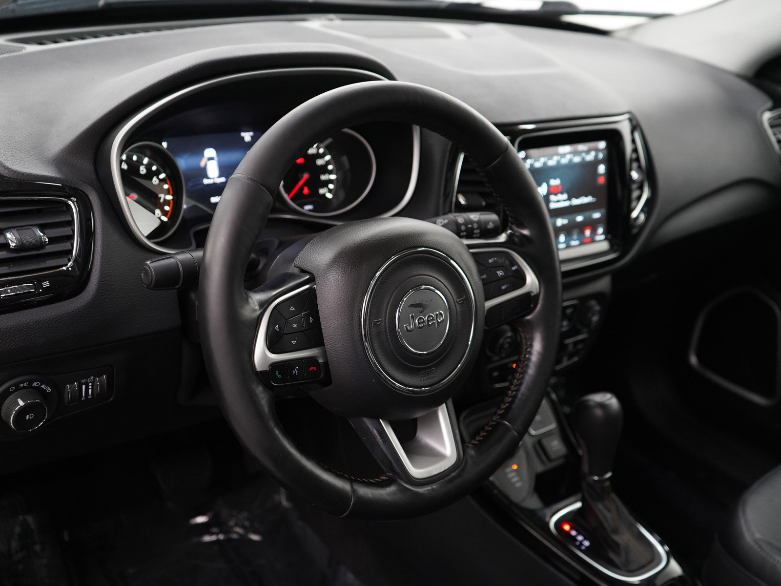 2018 Jeep Compass Limited photo 15