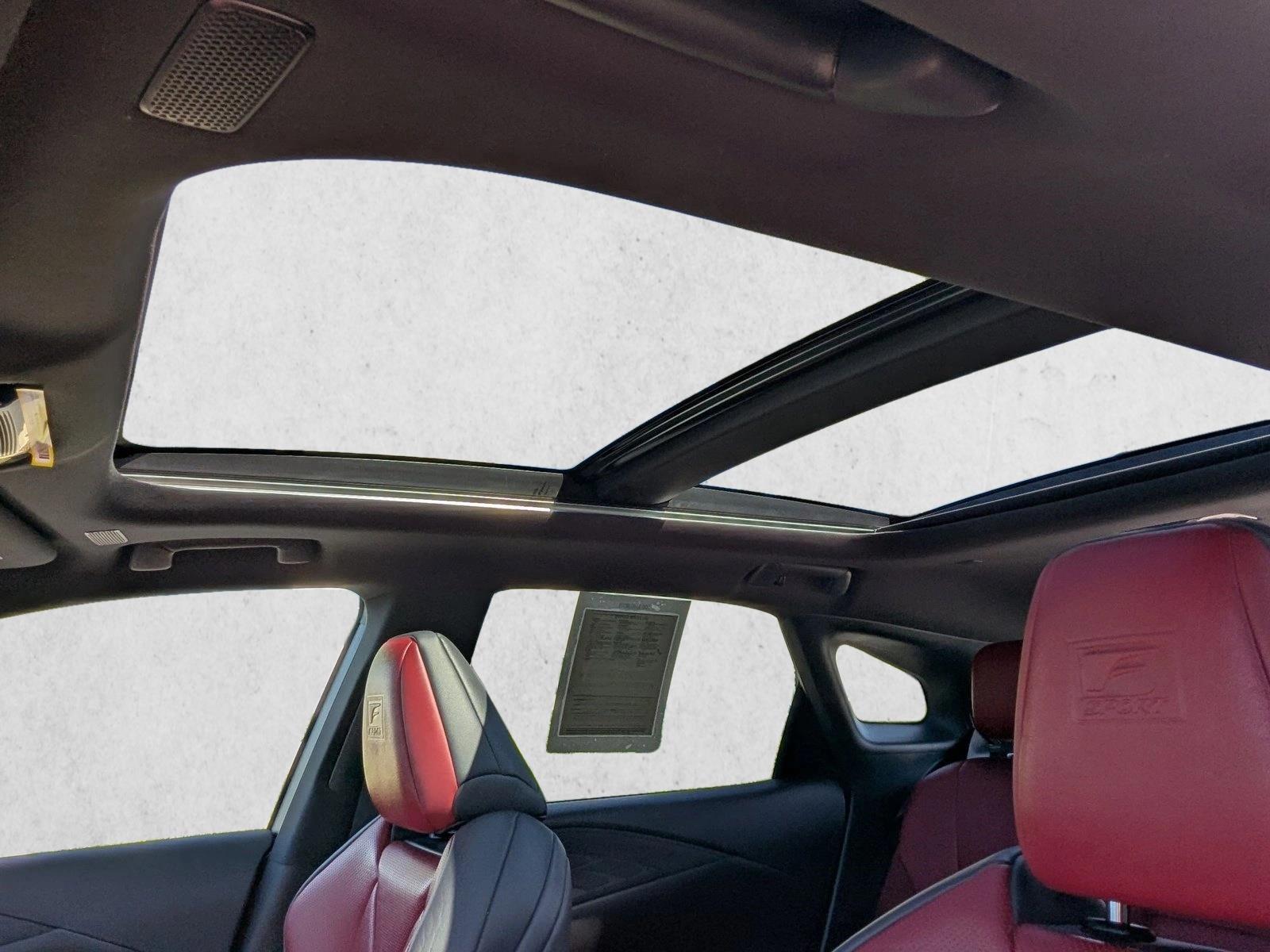 2024 Lexus RX 500h photo 16