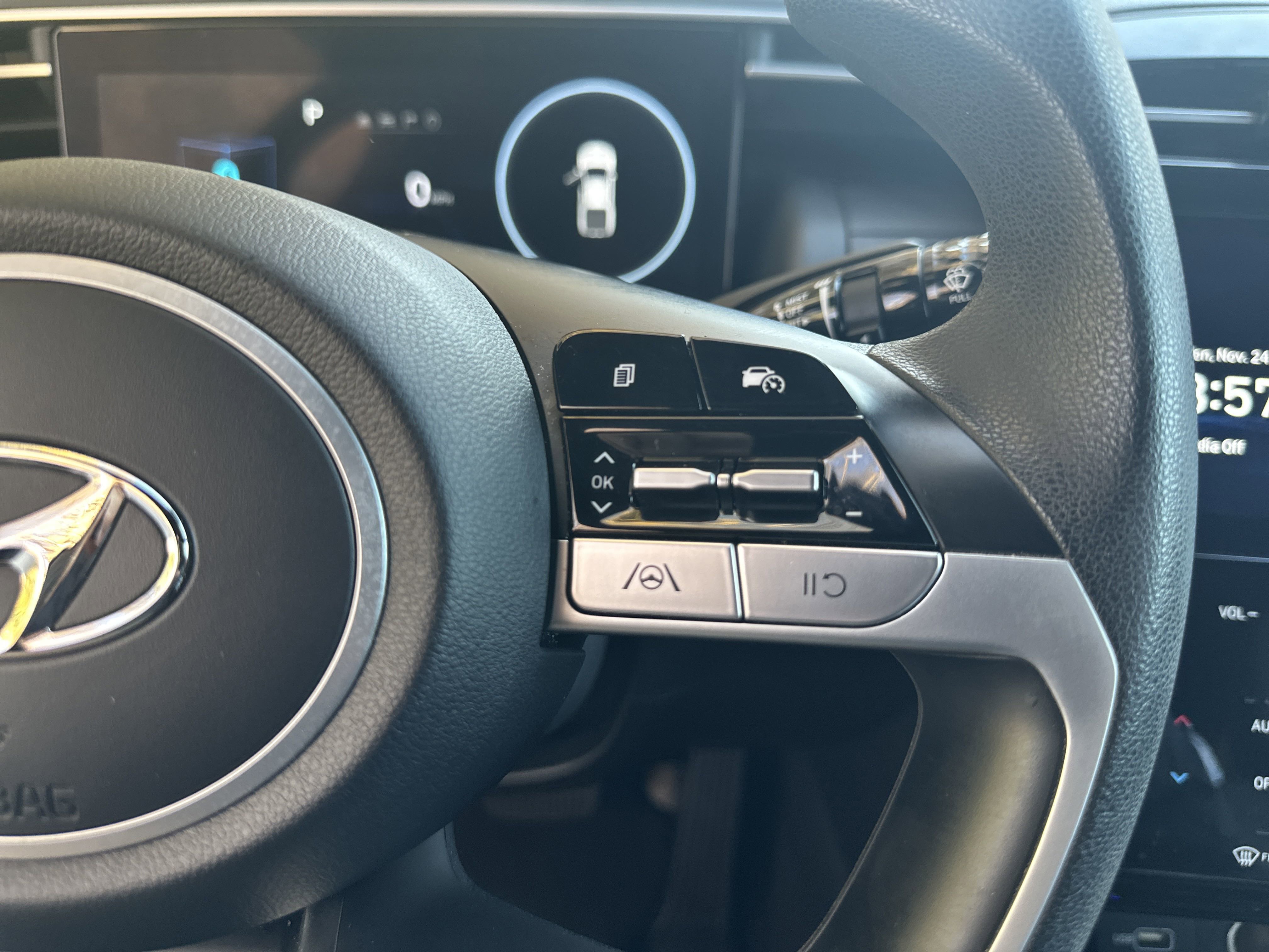 2024 Hyundai Santa Cruz SEL photo 4