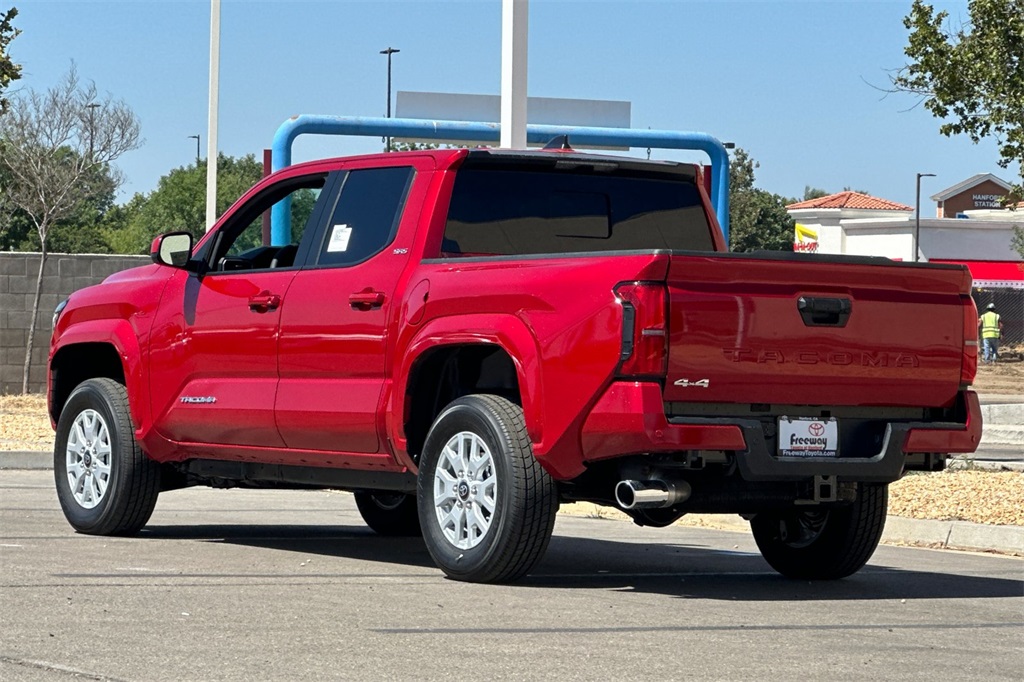 2025 Toyota Tacoma SR5 4x4 Double Cab photo 6