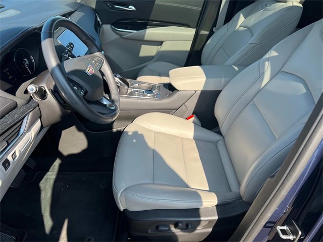 2022 Cadillac XT4 Premium Luxury photo 17