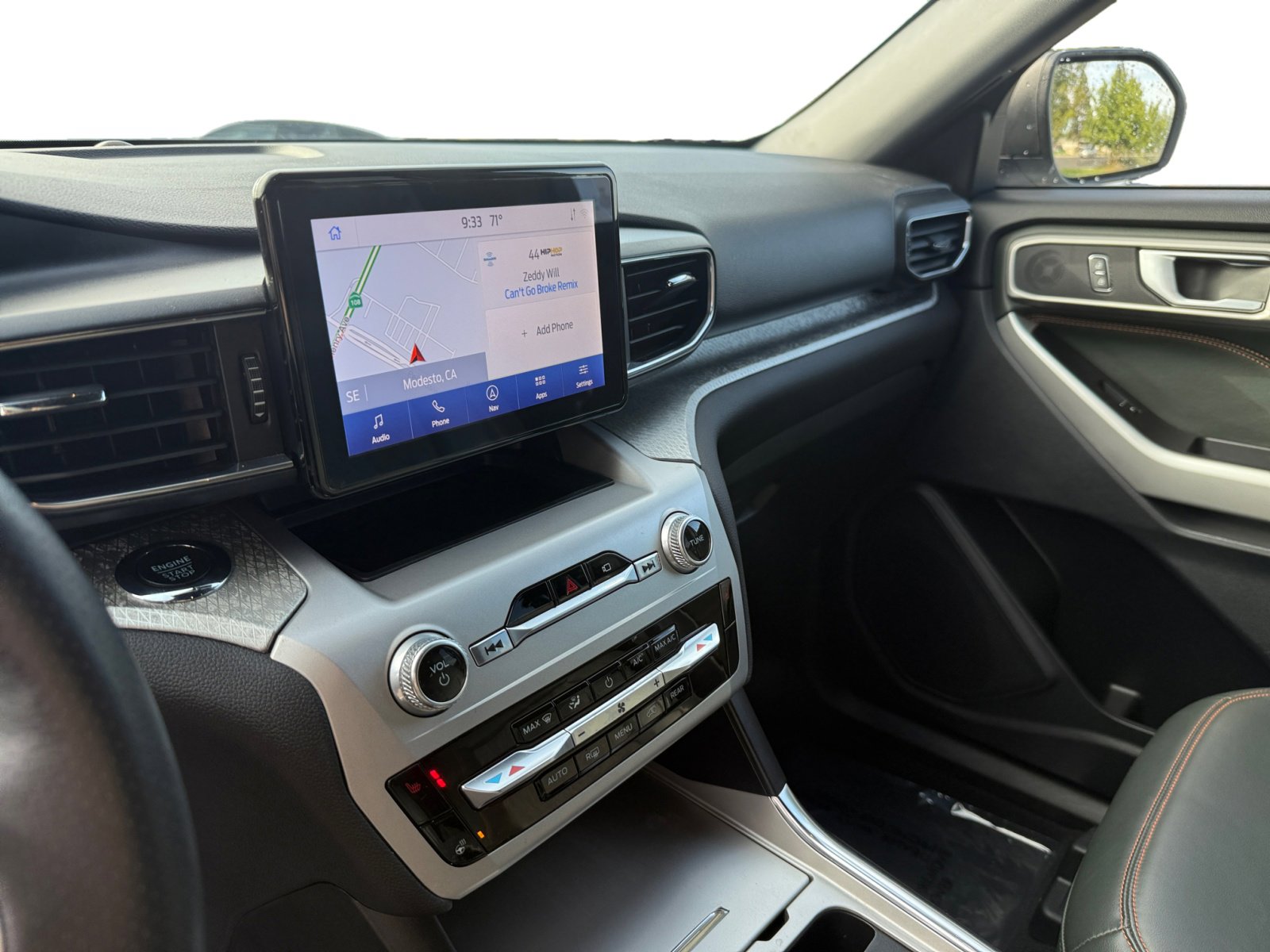 2022 Ford Explorer Timberline photo 11