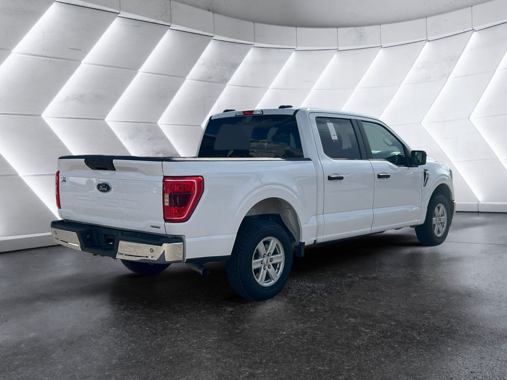 2023 Ford F-150 XLT photo 4