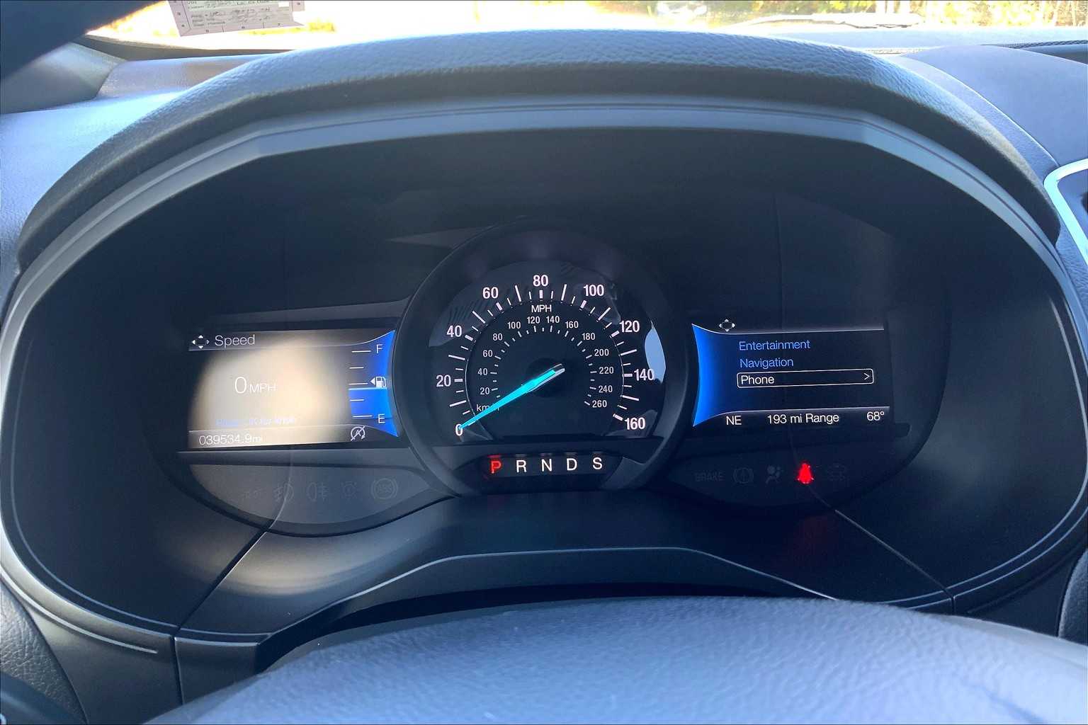 2022 Ford Edge Titanium photo 23