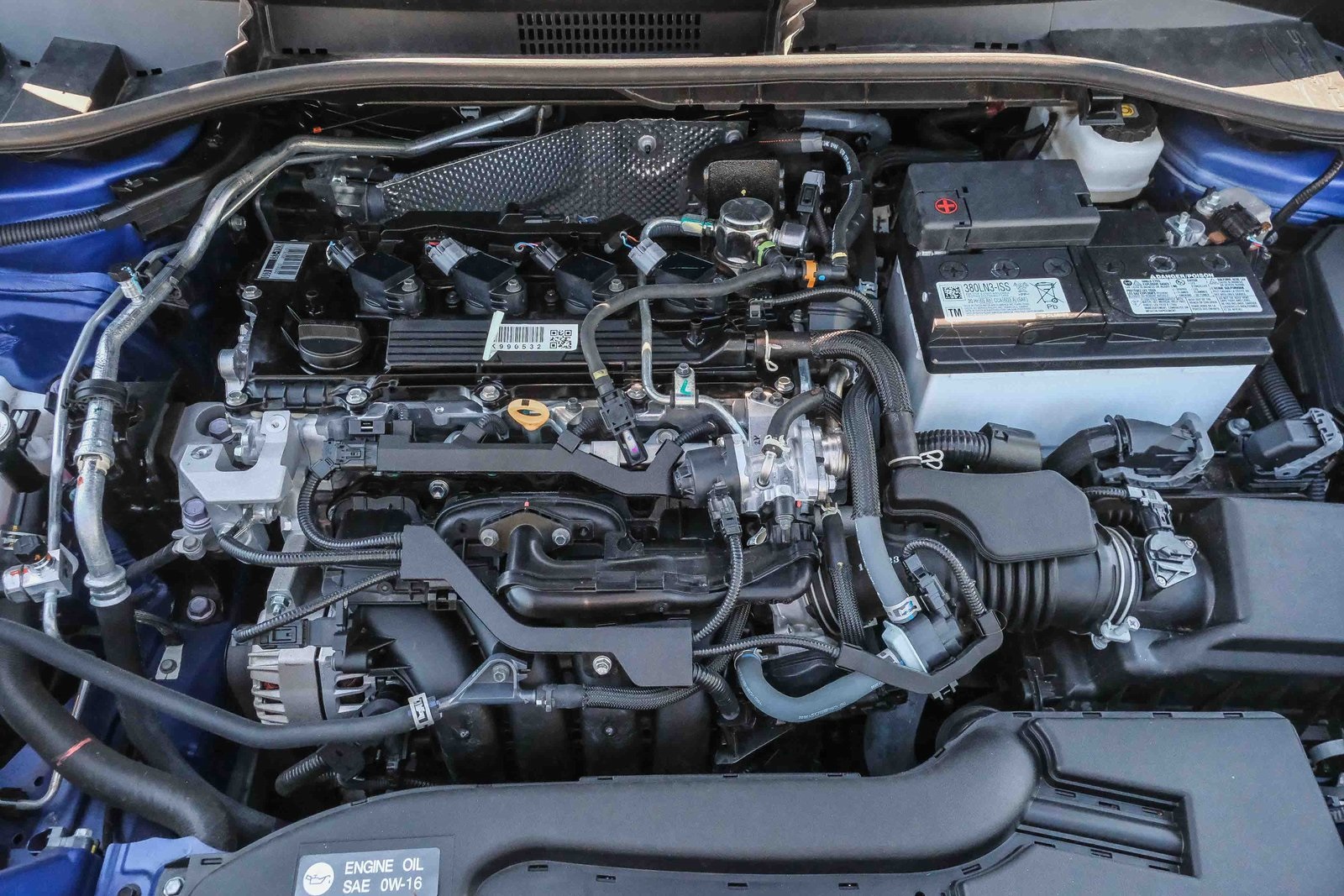 2023 Toyota Corolla Cross XLE photo 18