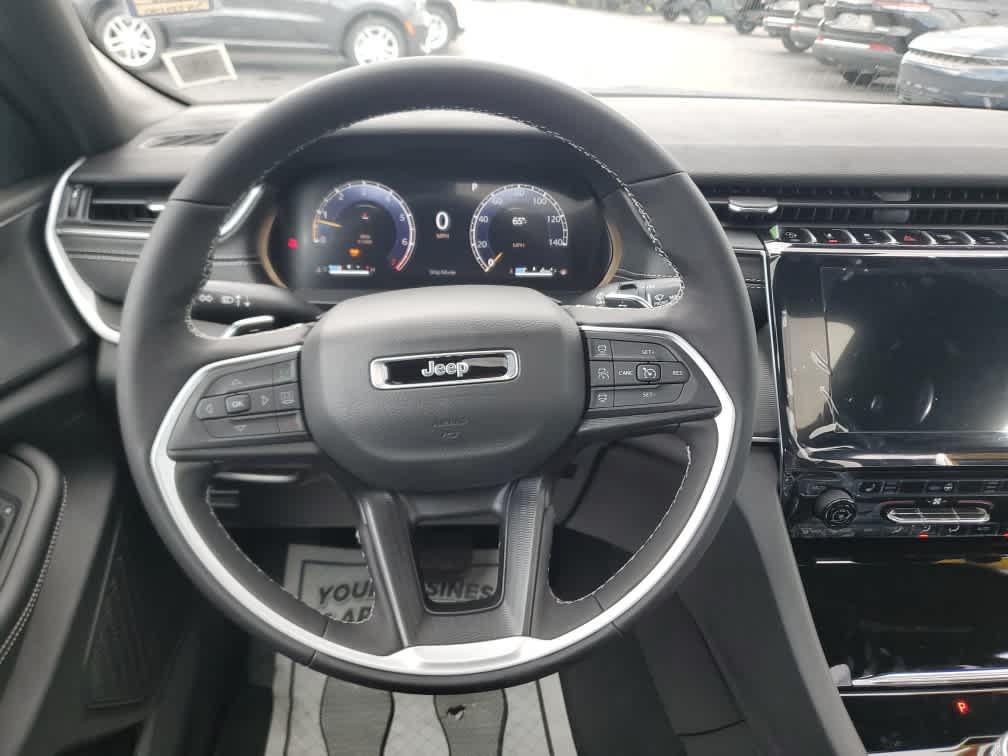 2025 Jeep Grand Cherokee Altitude X photo 19