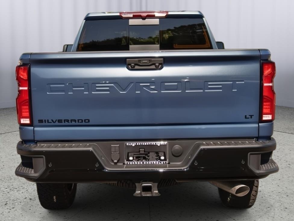 2025 Chevrolet Silverado 2500HD LT photo 6