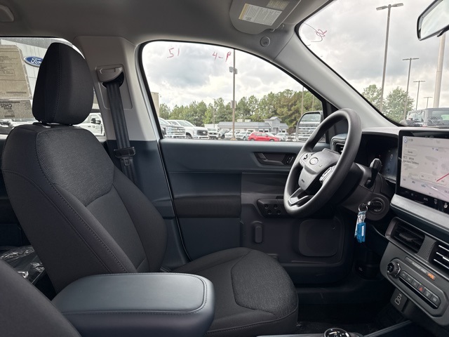 2025 Ford Maverick XL photo 16