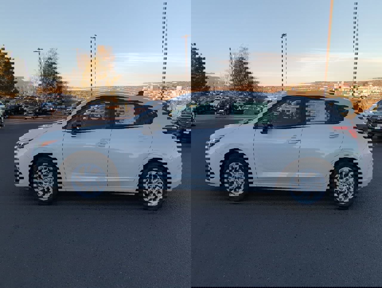 2025 Subaru Impreza Base photo 4