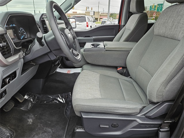 2023 Ford F-150 XLT photo 8