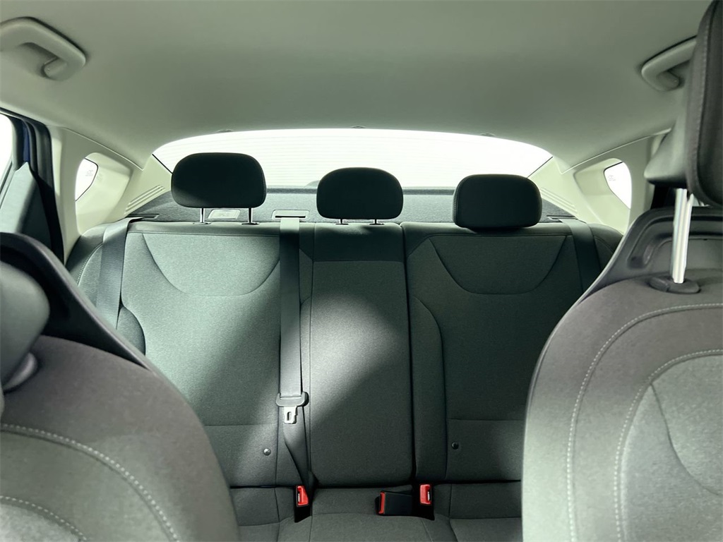 2025 Kia K4 LXS photo 31