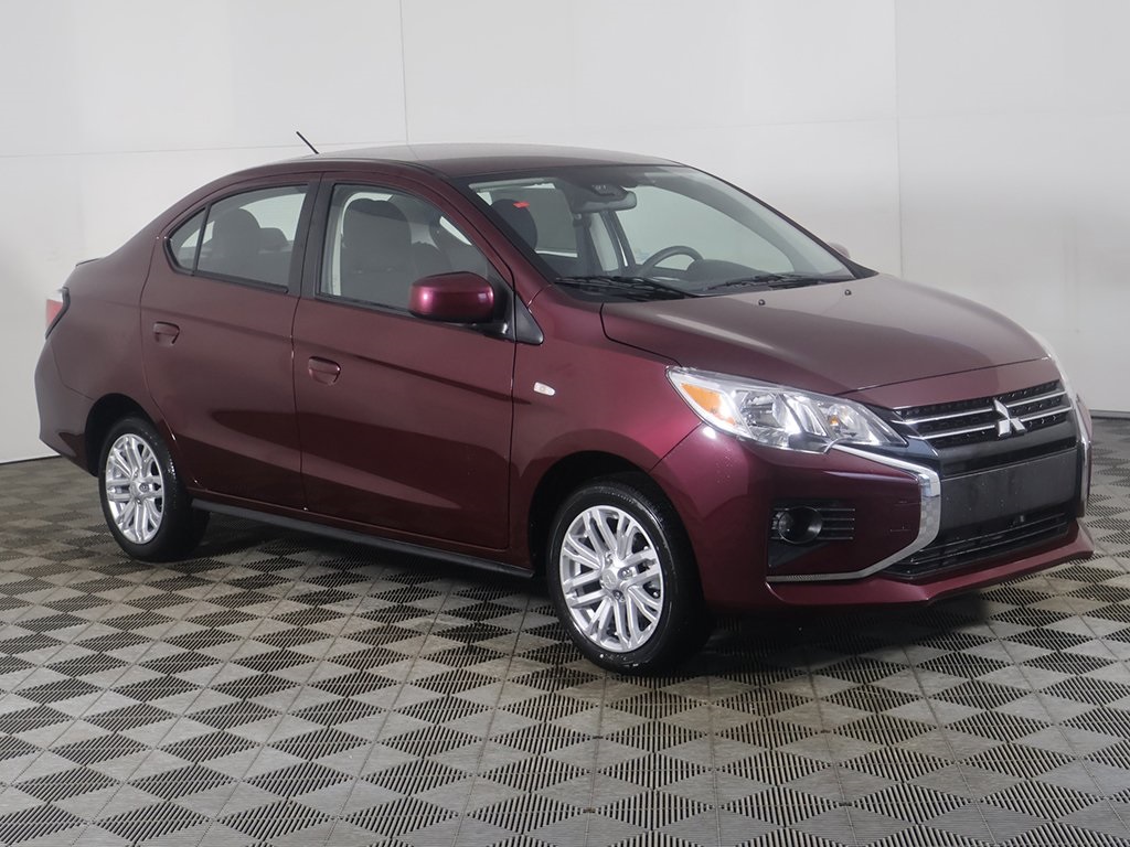 2024 Mitsubishi Mirage G4 LE photo 2