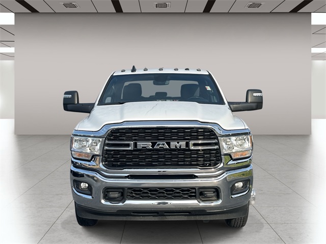 2024 Ram 3500 Big Horn photo 9