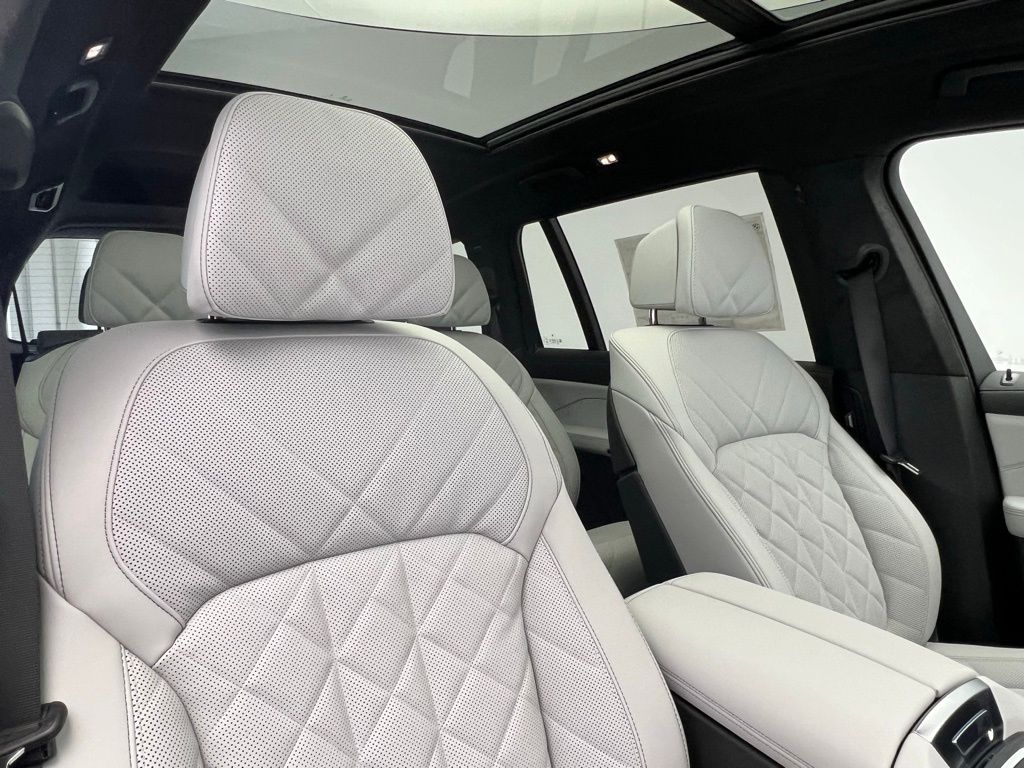 2026 Bmw X7 xDrive40i photo 7