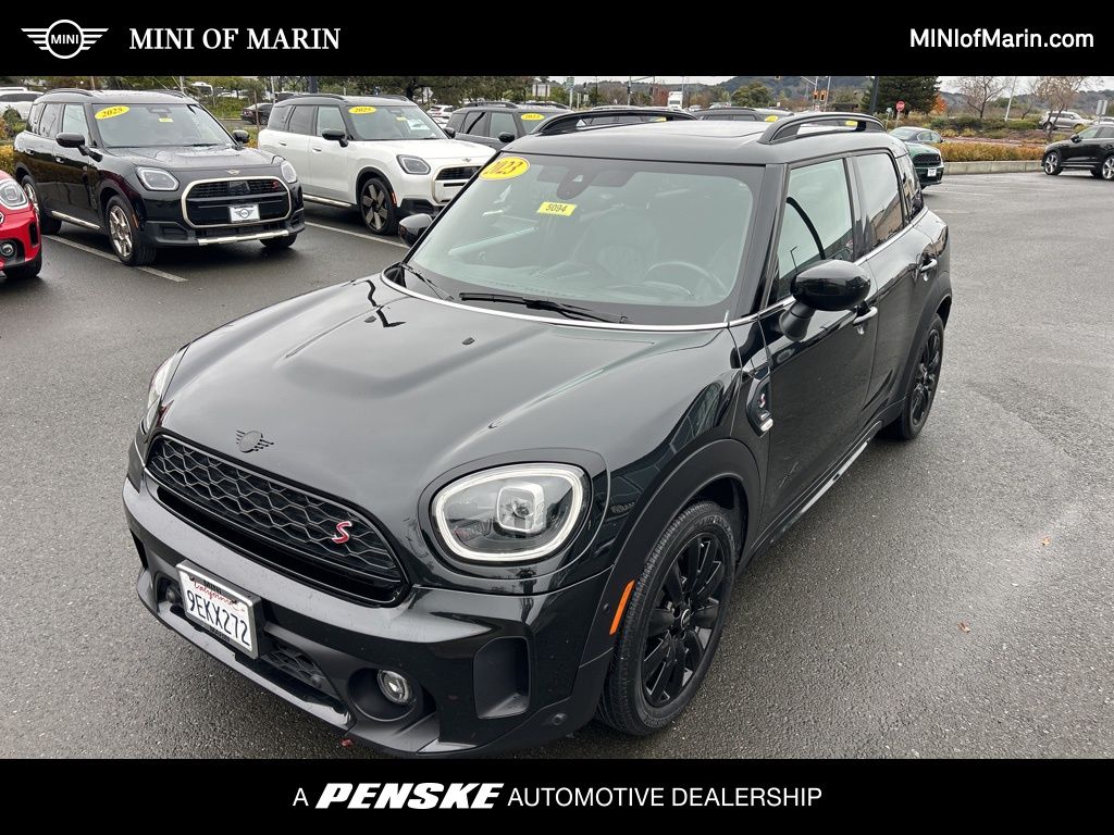 2023 MINI Countryman S's photo