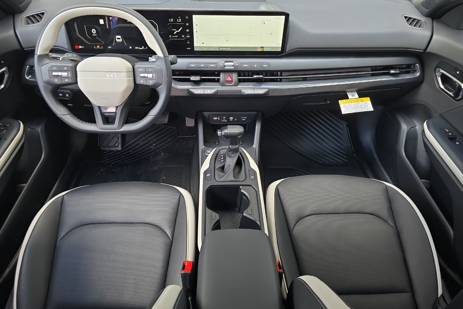 2025 Kia K4 GT-Line photo 8