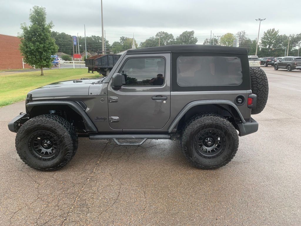 2024 Jeep Wrangler Sport photo 4