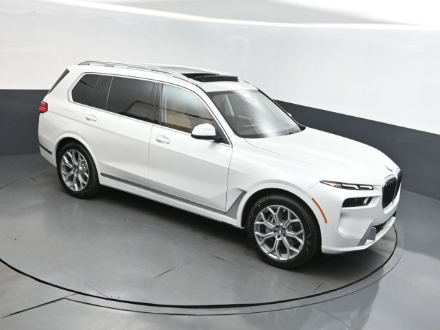 2026 BMW X7