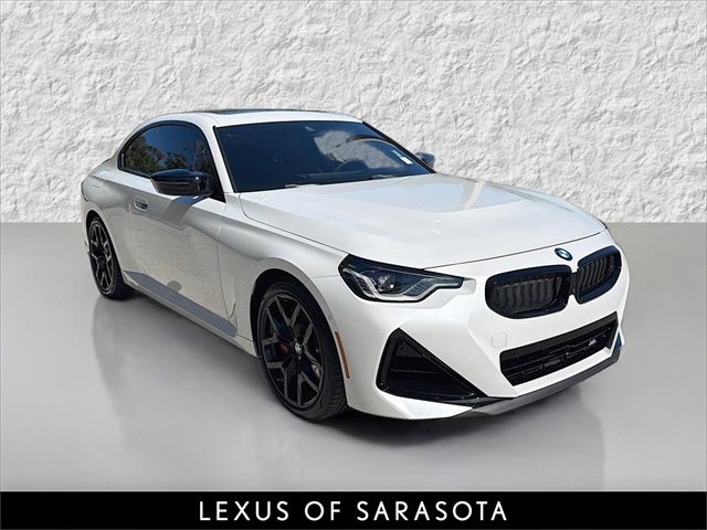 2025 BMW 2 Series M240i's photo