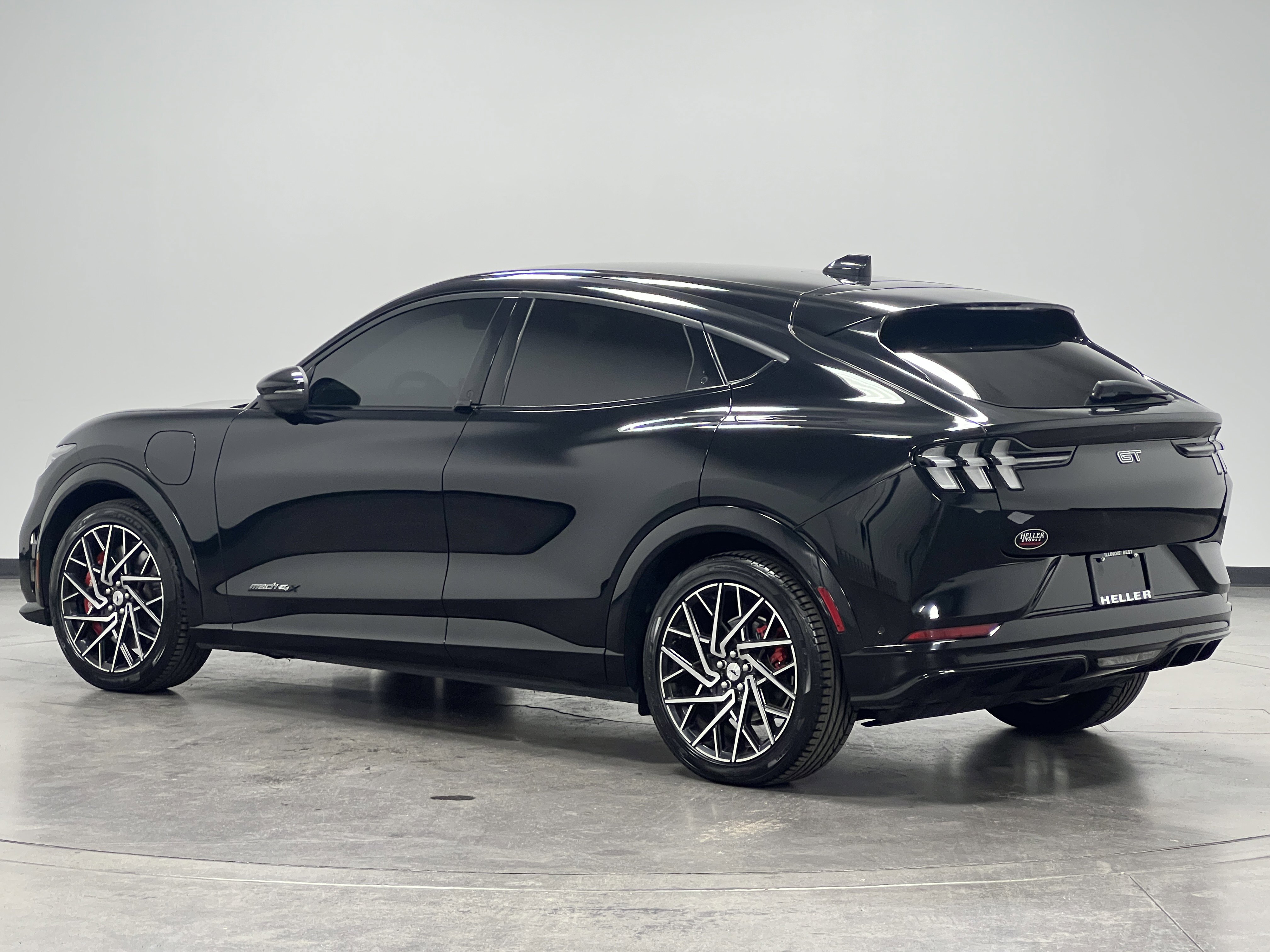 2023 Ford Mustang Mach-E GT photo 4