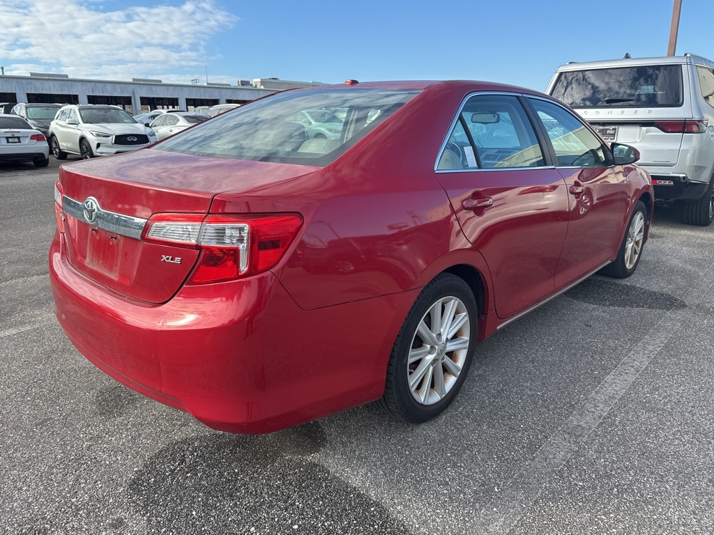 2012 Toyota Camry XLE photo 4