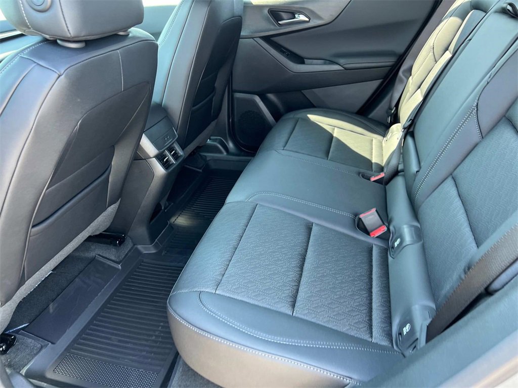 2026 Chevrolet Equinox LT photo 10