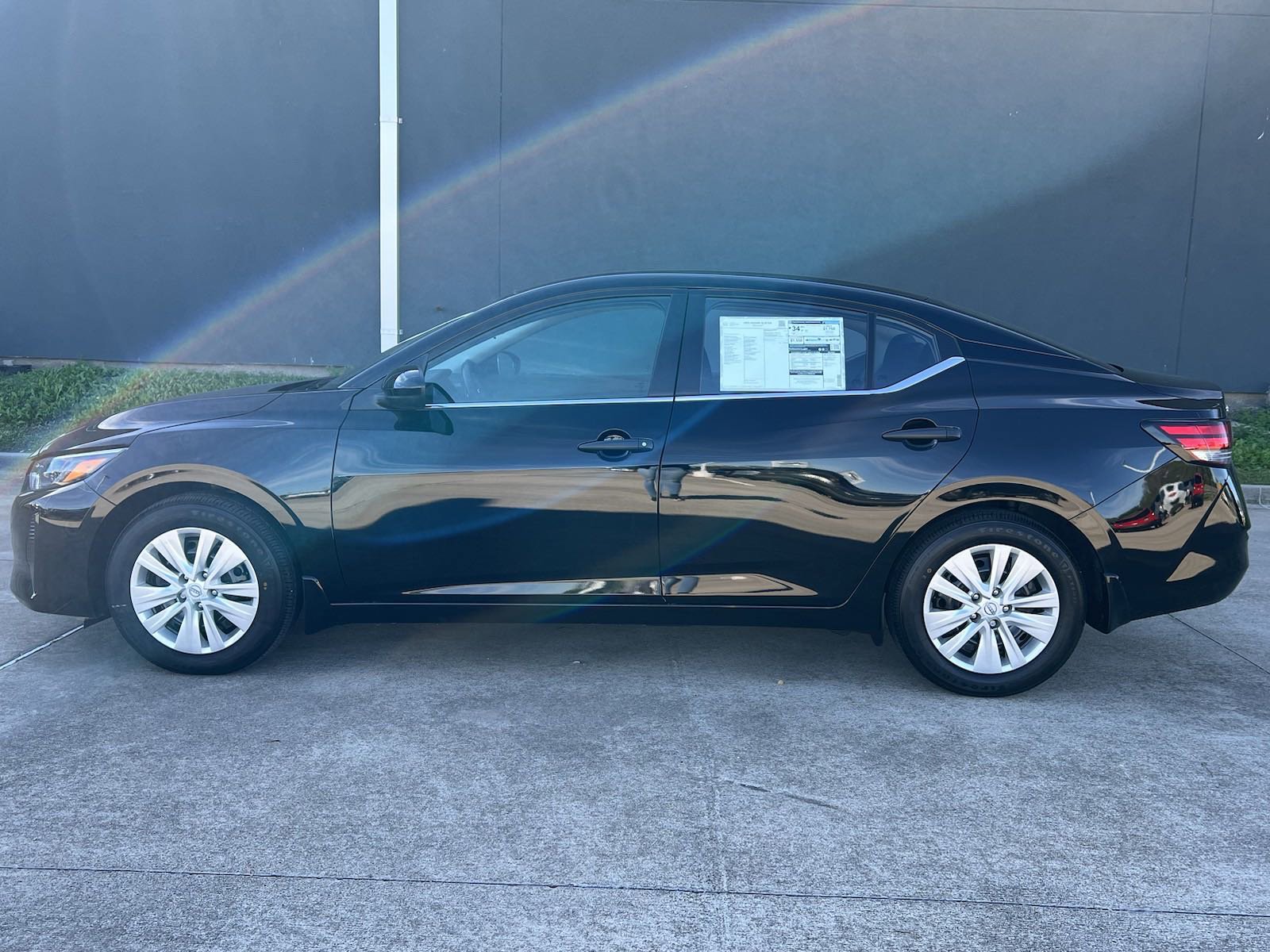 2025 Nissan Sentra S photo 4