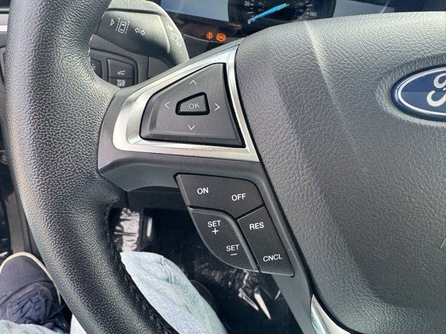 2023 Ford Edge SEL photo 14